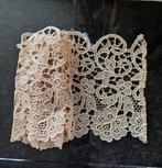 Stuk donker crème kleurig kant🌹, Ophalen of Verzenden