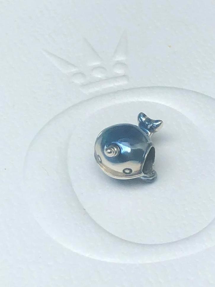 NIEUW Pandora Shimmering Narwhal bedel 798965C01, Sieraden, Tassen en Uiterlijk, Bedels, Nieuw, Pandora, Zilver, Ophalen