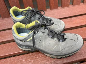 Lowa Wandelschoenen - Maat 40 beschikbaar voor biedingen