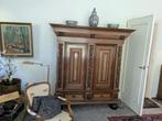 Grote Houten Kast met Snijwerk, Ophalen of Verzenden