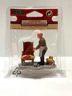 Lemax Chair Repair (32710), Verzenden