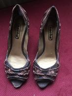 bruine pumps van Sacha, Kleding | Dames, Schoenen, Ophalen, Pumps, Bruin, Nieuw