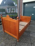 Antiek Bruin Amerikaans Grenenhouten Bed frame, Antiek en Kunst, Antiek | Meubels | Bedden, Ophalen