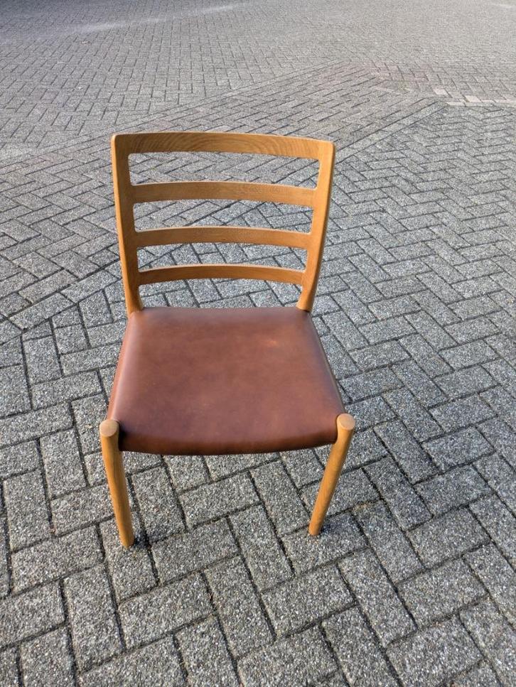 Niels Møller Model 85 6x eiken eetkamerstoel leren zitting, Huis en Inrichting, Stoelen, Gebruikt, Vijf, Zes of meer stoelen, Hout