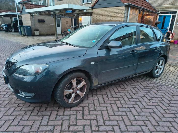 Mazda 3 1.6 Hatchback 2006 Grijs, Auto's, Mazda, Particulier, Benzine, C, Hatchback, Handgeschakeld, Origineel Nederlands, Zilver of Grijs