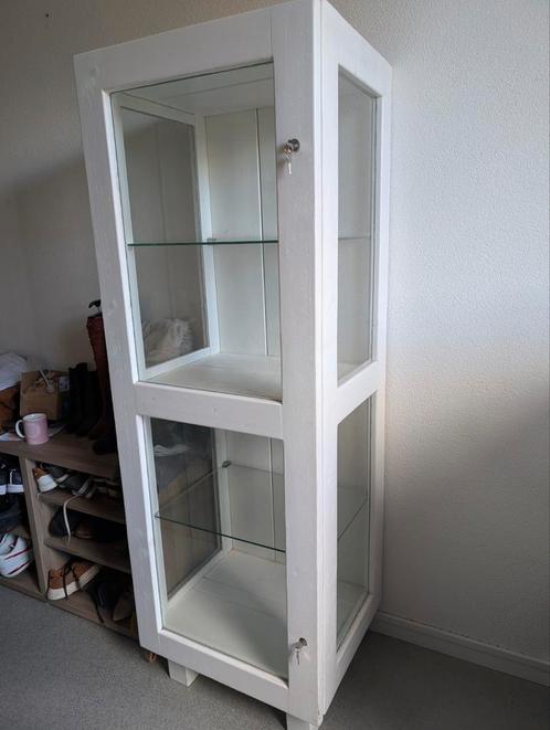 Wit grenen vitrinekast, Huis en Inrichting, Kasten | Vitrinekasten, Gebruikt, 150 tot 200 cm, 50 tot 100 cm, 50 tot 75 cm, Met deur(en)