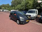 Toyota Aygo 1.0 VVT-i Comfort Orange Airco! elektrische rame, Voorwielaandrijving, Euro 5, Gebruikt, Zwart