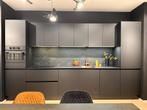 Luxe Showroom Keuken Zwart Met Anti-Fingerprint Coating!, Rother Strasse 1, Schueller, Overige materialen, Zwart