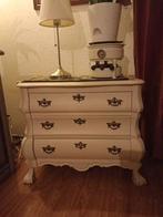 Mooi Buikkastje, gebroken wit,, Ophalen, Eikenhout, 50 tot 100 cm, Zo goed als nieuw