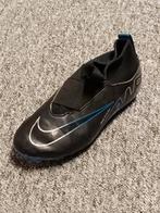 Voetbal schoenen, Maat XS of kleiner, Ophalen of Verzenden, Zo goed als nieuw, Schoenen