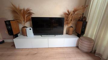 Besta tv meubel mat wit 