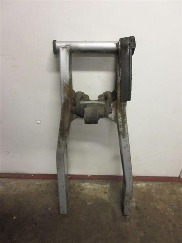Suzuki GSX600F achterbrug swingarm achter brug GSX 600 600F beschikbaar voor biedingen
