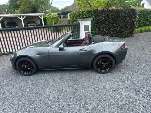 Mazda MX-5 1.5 Skyactiv-g 96KW 2018 Grijs, Auto's, Mazda, Particulier, MX-5, Benzine, F, Cabriolet, Handgeschakeld, Origineel Nederlands