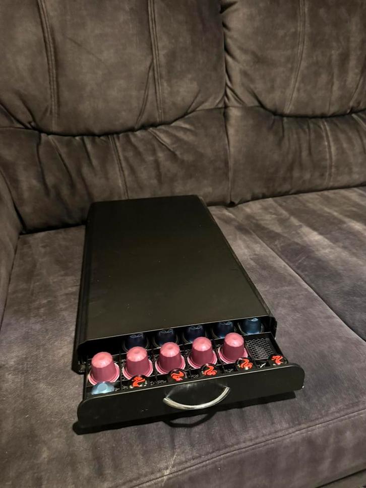 De longhi koffie aparaat, Witgoed en Apparatuur, Koffiezetapparaten, Zo goed als nieuw, Koffiepads en cups, Koffiemachine, Ophalen of Verzenden