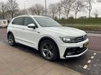 Zeer nette Volkswagen Tiquan 1.4 TSI 150 pk ACT DSG, Auto's, Volkswagen, Automaat, 150 pk, Alcantara, Wit