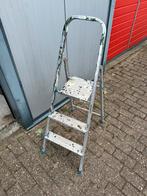 Keukentrap, Doe-het-zelf en Verbouw, Ladders en Trappen, Ophalen, Gebruikt, Trap, Minder dan 2 meter
