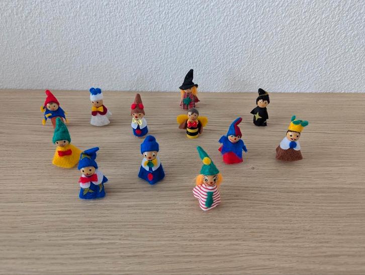 Heel veel houtenpoppetjes, theater, pegdolls 7 sets, Kinderen en Baby's, Speelgoed | Bouwstenen, Zo goed als nieuw, Ophalen of Verzenden