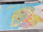 schoolkaart Friesland en NL (luxe), Antiek en Kunst, Ophalen, Aardrijkskunde