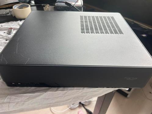 Fractal design Node 202 (m-ITX format), Computers en Software, Computerbehuizingen, Gebruikt, Ophalen of Verzenden