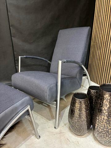 Harvink Club Fauteuil met Hocker beschikbaar voor biedingen
