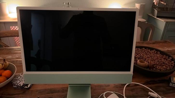 iMac M1 / 256GB / midden model, Computers en Software, Apple Desktops, Zo goed als nieuw, iMac, Ophalen of Verzenden