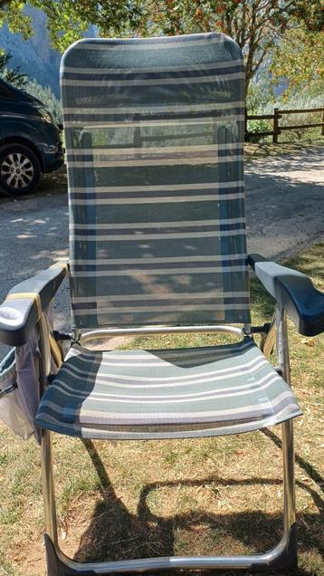 Comfortabele campingstoelen (met ligstand) (2 stuks) beschikbaar voor biedingen