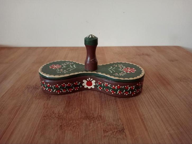 Houten kruidenpotje met deksel, Antiek en Kunst, Curiosa en Brocante, Ophalen of Verzenden