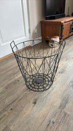 Leuke ijzeren mand, Huis en Inrichting, Woonaccessoires | Schalen en Manden, Ophalen, Rond, Overige materialen