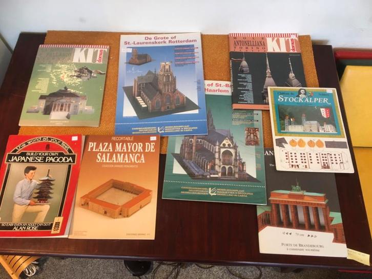 Bouwplaten. Verschillende, Hobby en Vrije tijd, Modelbouw | Figuren en Diorama's, Nieuw, 1:50 of kleiner, Ophalen of Verzenden