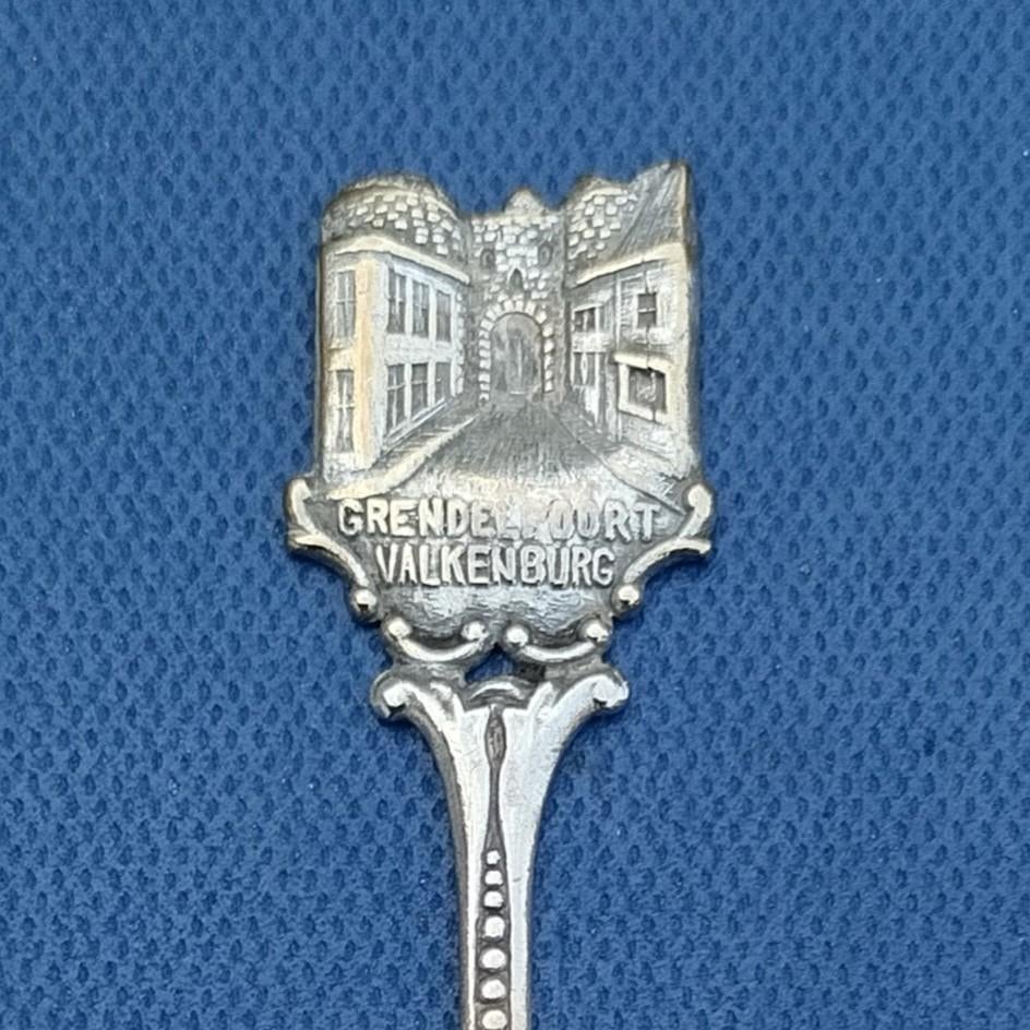 verzilverd lepeltje Grendelpoort Valkenburg (90), centrum, Ophalen of Verzenden