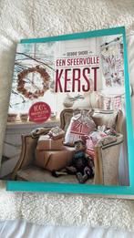 Debbie Shore - Een Sfeervolle Kerst - Naaiboek, Ophalen of Verzenden, Zo goed als nieuw, Borduren en Naaien