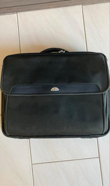 Samsonite laptoptas met veel bergruimte in goede staat beschikbaar voor biedingen