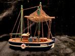 Vissersboot “Antje”, Hobby en Vrije tijd, Modelbouw | Boten en Schepen, Ophalen of Verzenden, Zo goed als nieuw