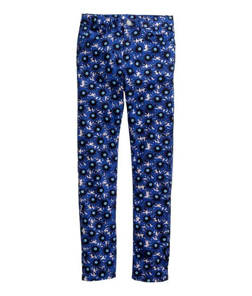 H&M kobalt blauw wit twill broek jeans slim fit bloemen 140, Kinderen en Baby's, Kinderkleding | Maat 140, Nieuw, Meisje, Broek