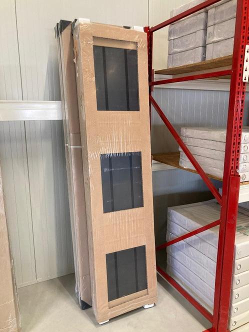 Vasco Beams verticale radiator 2000 x 490 kleur zwart M300, Doe-het-zelf en Verbouw, Verwarming en Radiatoren, Nieuw, Radiator