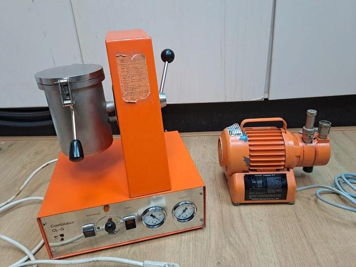 Heraeus vacuüm gietmachine goudsmid gereedschap machine, Doe-het-zelf en Verbouw, Gereedschap | Overige machines, Zo goed als nieuw
