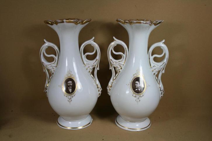 Stel antiek porseleinen vazen KPM 31 cm, Antiek en Kunst, Antiek | Wandborden en Tegels, Ophalen of Verzenden