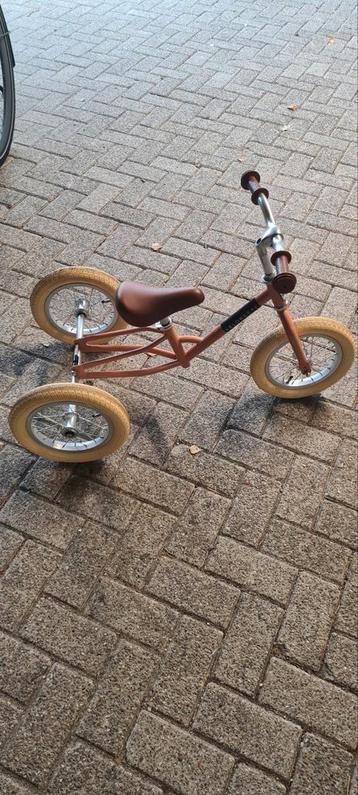 Tricycle Blazing Salmon 2 in 1 Driewieler beschikbaar voor biedingen