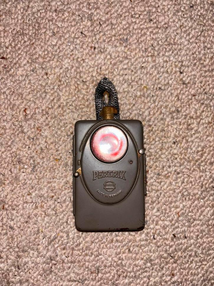 Vintage Pertrix Zaklamp Duitsland 1940/50s Antiek Gereedscha, Antiek en Kunst, Antiek | Gereedschap en Instrumenten, Ophalen of Verzenden