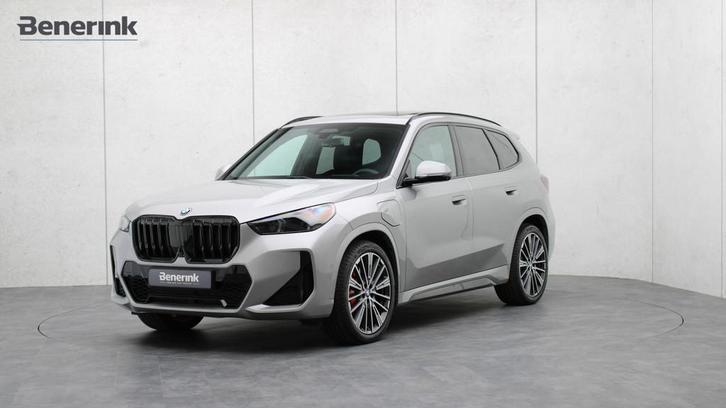BMW X1 xDrive30e M-Sport Pro | Massage | Harman/Kardon | Pan, Auto's, BMW, Bedrijf, Te koop, X1, 360° camera, 4x4, ABS, Achteruitrijcamera