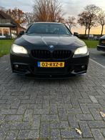 BMW 5-Serie 3.0 I 528 AUT 2011 Zwart M-pakket, Achterwielaandrijving, 258 pk, Leder, Bruin