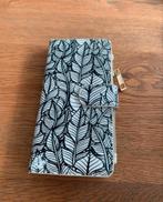 iPhone 8 Boek hoesje z.g.a.n, Ophalen of Verzenden, Zo goed als nieuw