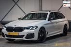 BMW 5-serie Touring 530i xDrive|M-sport|Laser|FULL|HUD|Pano|, Auto's, BMW, Automaat, 1998 cc, Gebruikt, 4 cilinders