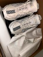 Versace Trigreca Sneakers IT40 Wit - Origineel, Wit, Ophalen of Verzenden, Versace, Sneakers of Gympen