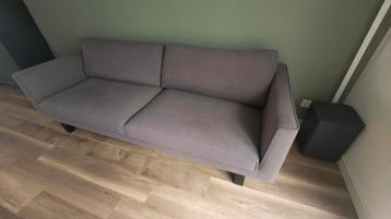 Mooie Jame bank - 3 of 3,5-zits beschikbaar voor biedingen