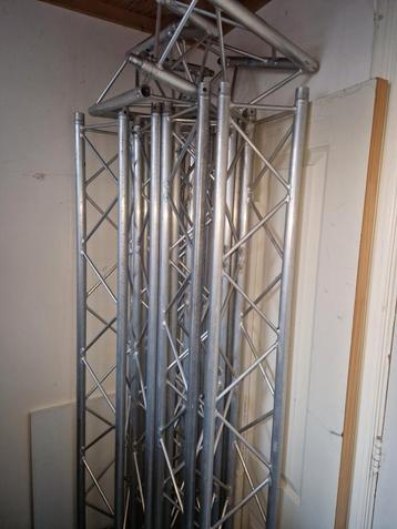 Prolyte e20d driehoek truss beschikbaar voor biedingen