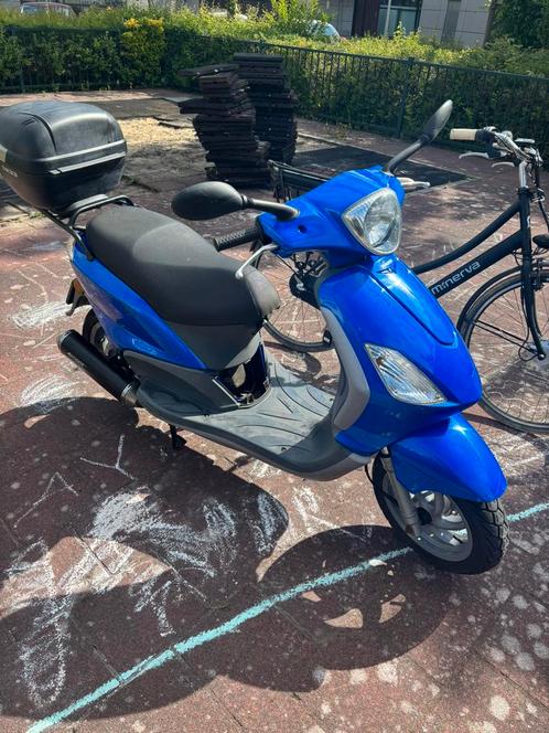 Piaggio Fly, Fietsen en Brommers, Scooters | Piaggio, Gebruikt, Fly, Ophalen of Verzenden