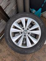 Volkswagen Golf Variant 2017 Banden met 16” Velgen, Gebruikt, 16 inch, Banden en Velgen, Personenwagen