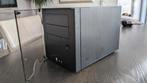Mooie Mini-ITX computerbehuizing, Computers en Software, Ophalen, Zo goed als nieuw