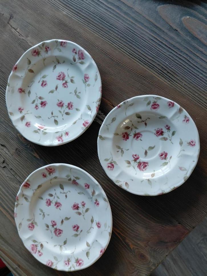 Vintage Petite Floret Borden Set, Huis en Inrichting, Keuken | Servies, Gebruikt, Bord(en), Overige stijlen, Aardewerk, Ophalen of Verzenden